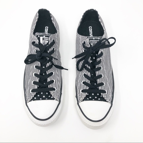 Converse NWOT men stripes Stars sneakers 11